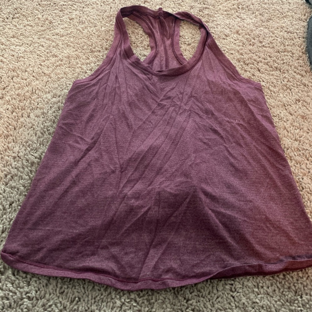 Lululemon tank